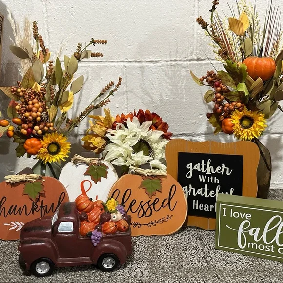 Fall Decor Set - Picture 1 of 1